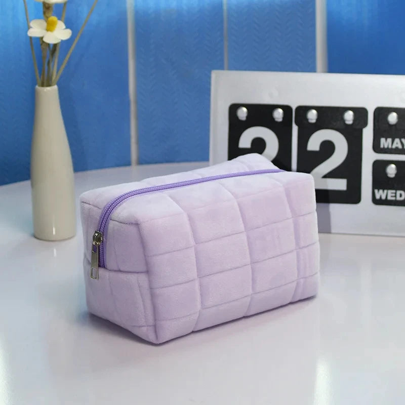 Zipper Large Solid Color Cosmetic Bag Cute Fur Makeup Bag for Women Travel Make Up Toiletry Bag Washing Pouch Plush Pen Pouch