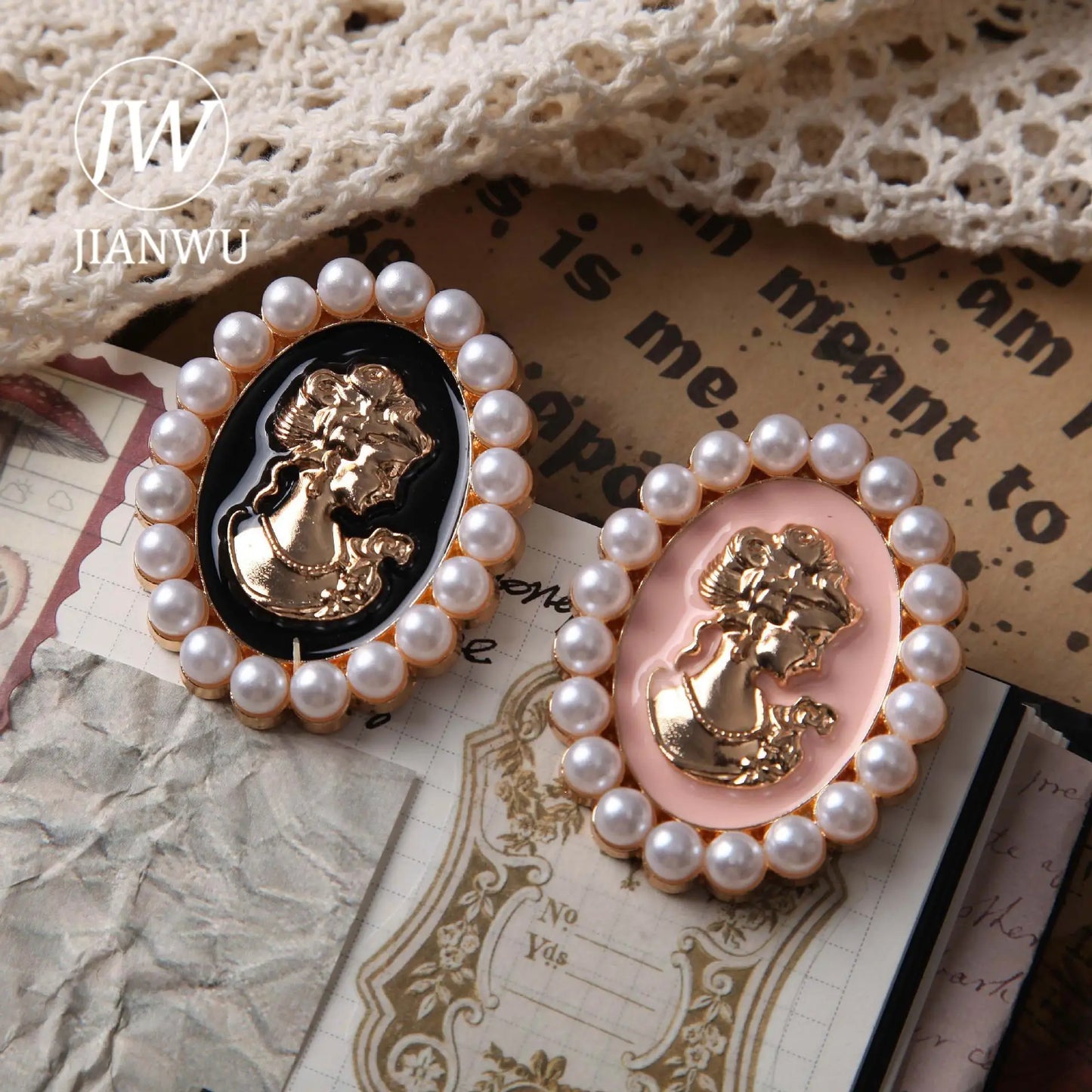 JIANWU Camellia Beauty Series Vintage Pearl Flower Landscaping Material Metal Clip Creative DIY Journal Stationery