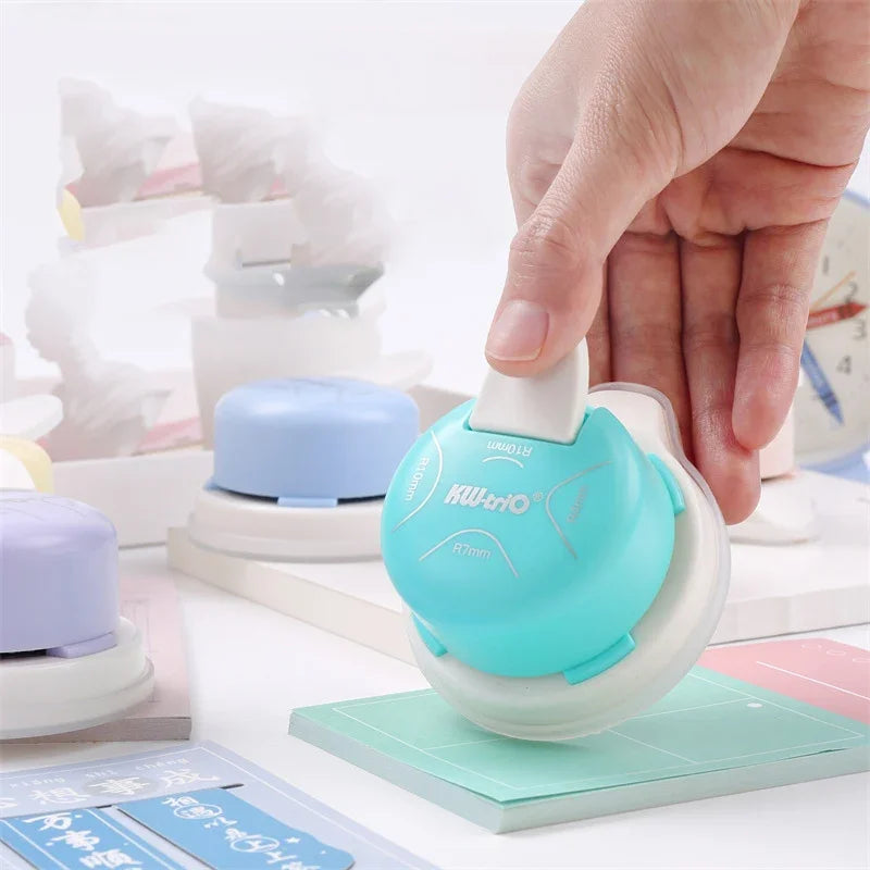 JIANWU Multifunctional Four-in-one Corner Rounder Material Collage Cutting Tool Creative DIY Journal Student Supplies Stationery