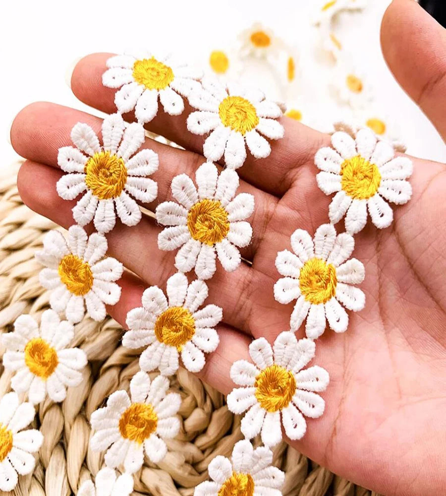 2 Yards White Daisy Flower Lace Fabric Applique Sewing Triming for Clothing Decoration 2.5cm Wide