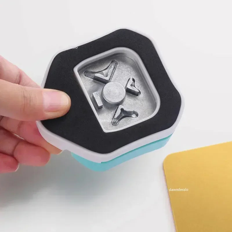 3 Way Corner Rounder Punch, 4mm, 7mm, 10mm 3 in 1 Corner Cutter for Card Making, Laminate, Cardstock, Scrapbooking