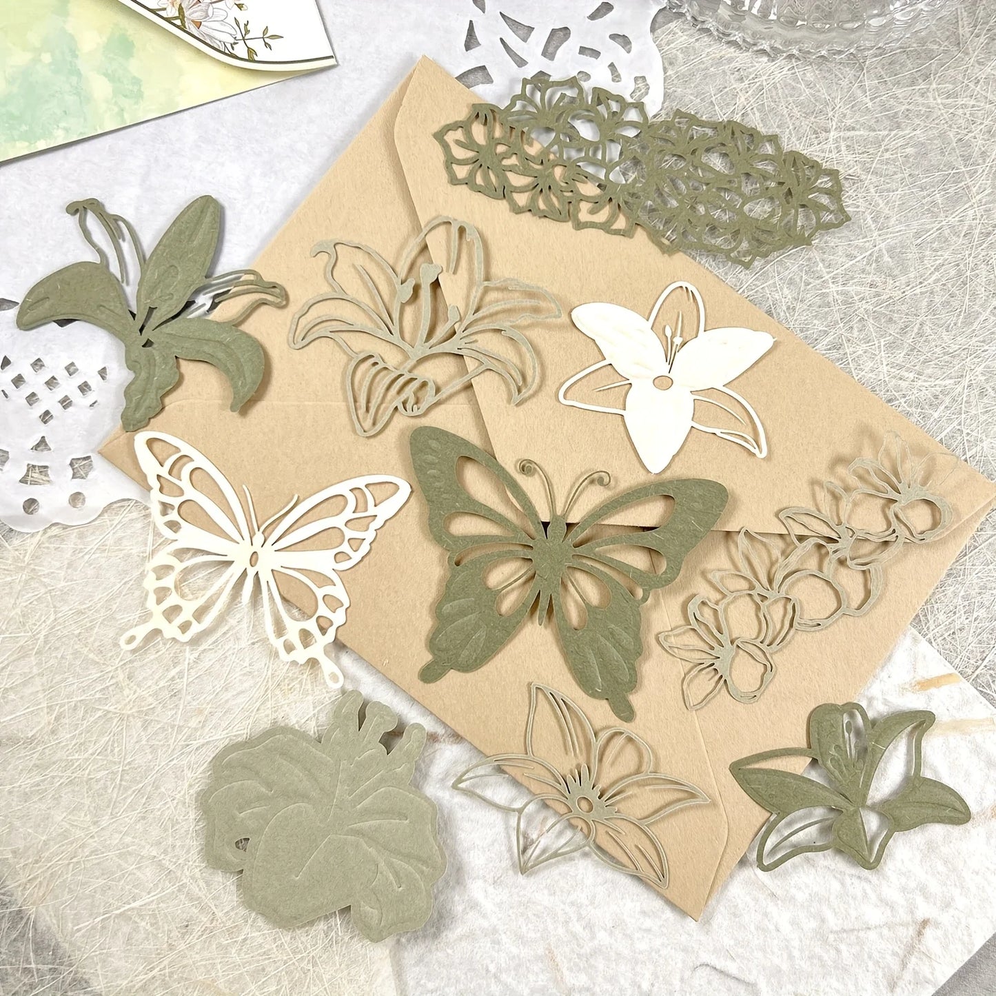 10 pcs Hollow out Butterfly Lace Flower Retro Hand Account DIY Material Decorative Diary Junk Journal Supplies Scrapbooking
