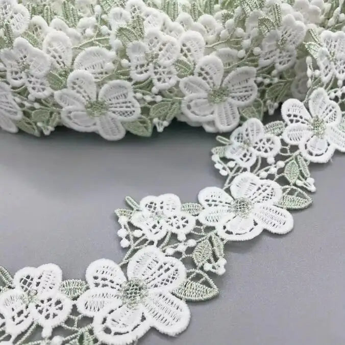 1Yard Green White Sunflower Embroidery Lace Trim Fabric Clothing Accessories Home Decoration Lace Ribbon