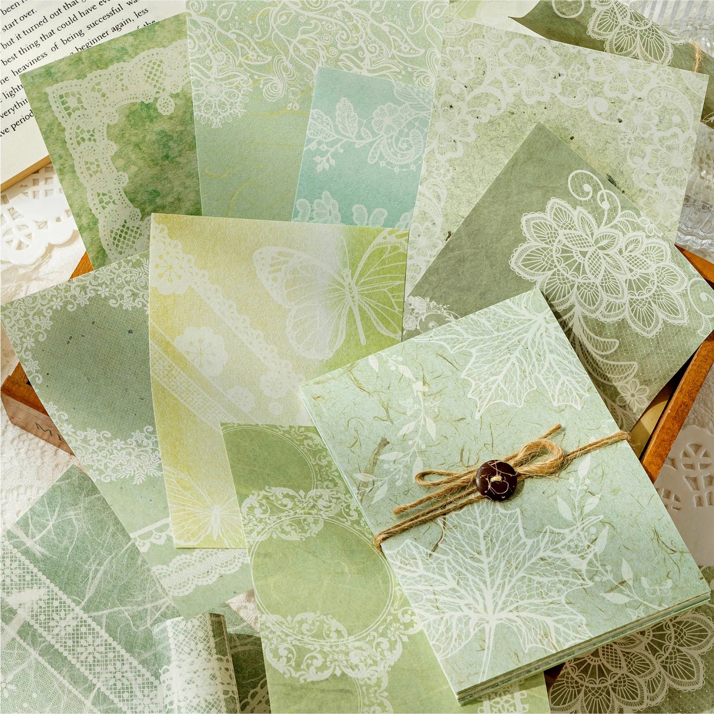 JIANQI 30pcs Vintage Material paper Lace paper Scrapbook Materials DIY Photo Album Collage Journal Creative Stationery supplies
