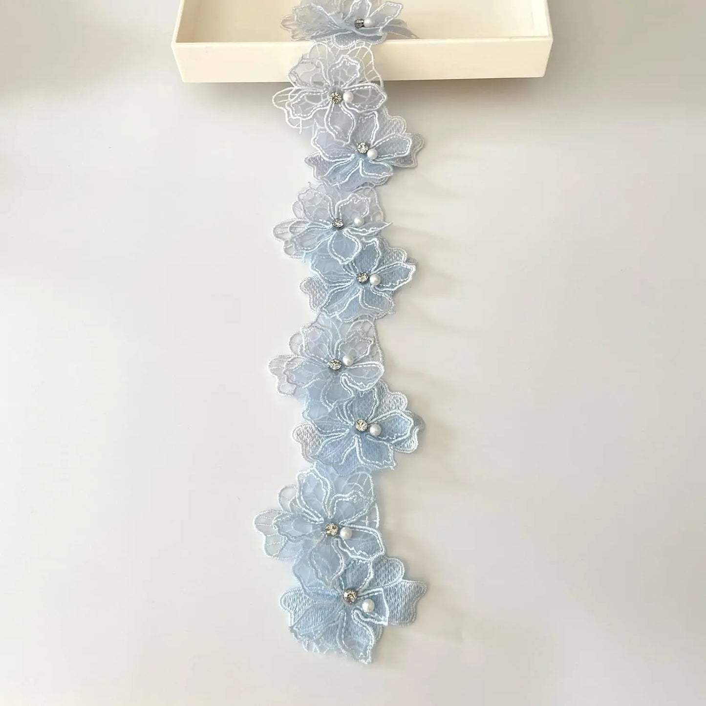 1Yard Multi-Color Pearl Flower Embroidery Lace Fabric Trim DIY Clothing Wedding Decoration Home Sewing Supplies Applique